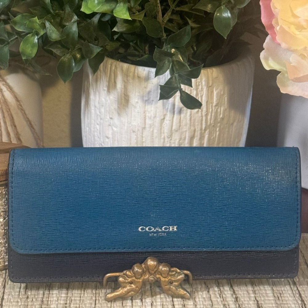 Coach Saffiano NWOT color block slim bifold Wallet full-size